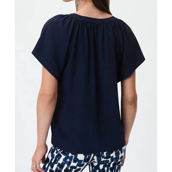 NEW JOSEPH RIBKOFF flared top with mandarin collar in midnight blue - Picture 5 of 5